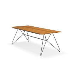 Houe Set aus SKETCH Dining Table 220cm und 4x Click Dining Chair ohne Armlehnen Dusty Green