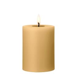 Ester & Erik LED-Stumpenkerze 10 cm Almond Butter